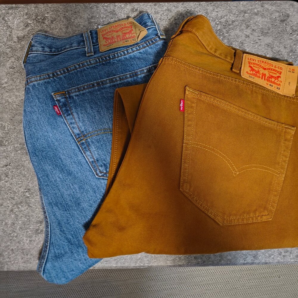 Levi’s 501 Jeans Bundle – Men’s 40x32 – Classic Blue Denim + Brown – 2 Pair